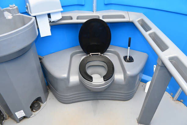 Portable Toilet Options We Offer in Gowanda, NY